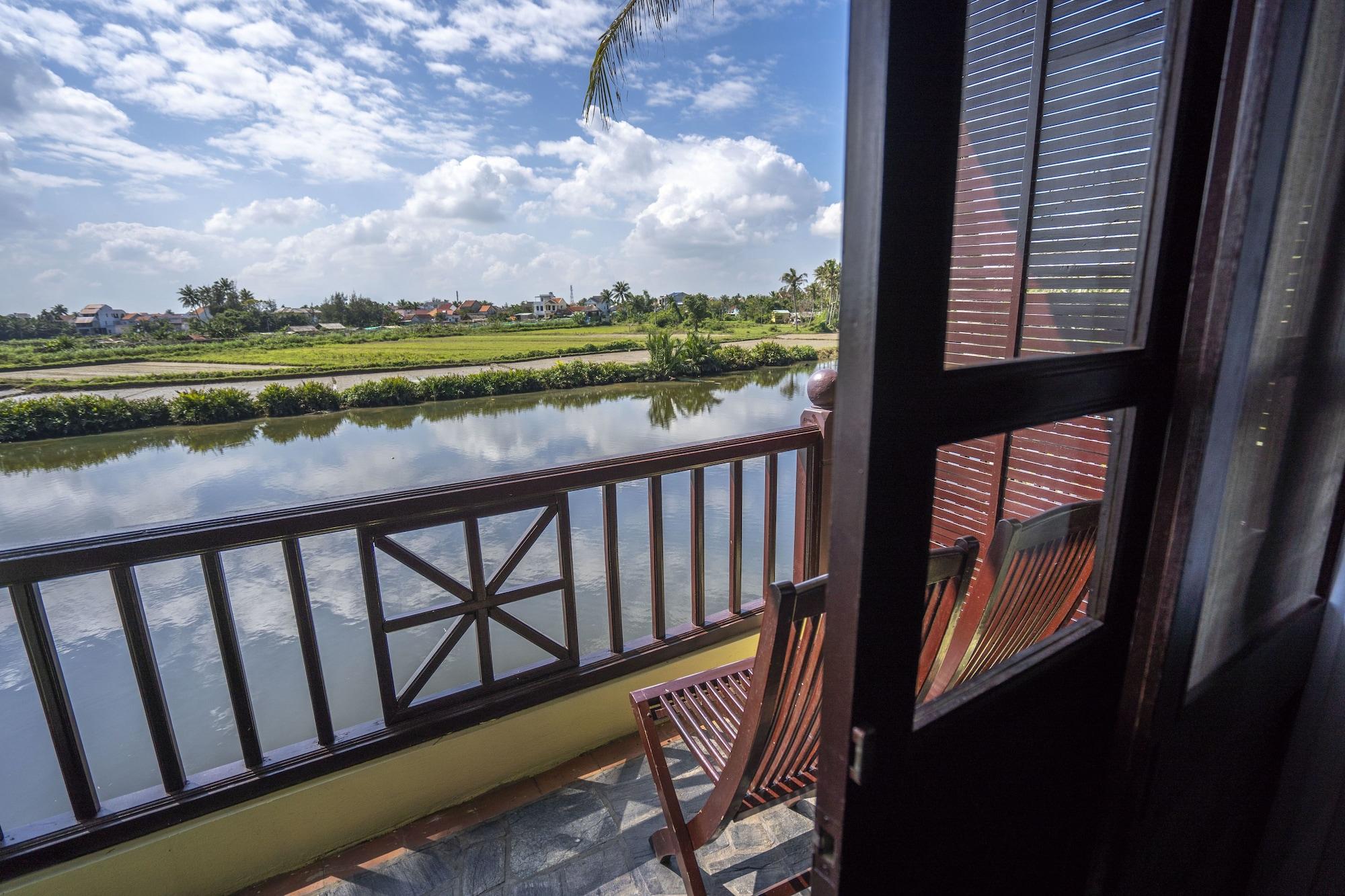 Hoi An Riverside Resort & Spa Экстерьер фото
